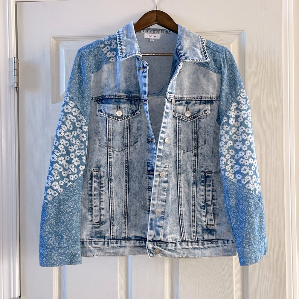 Fate Jean jacket, never worn with daisy flower design on back and sleeves